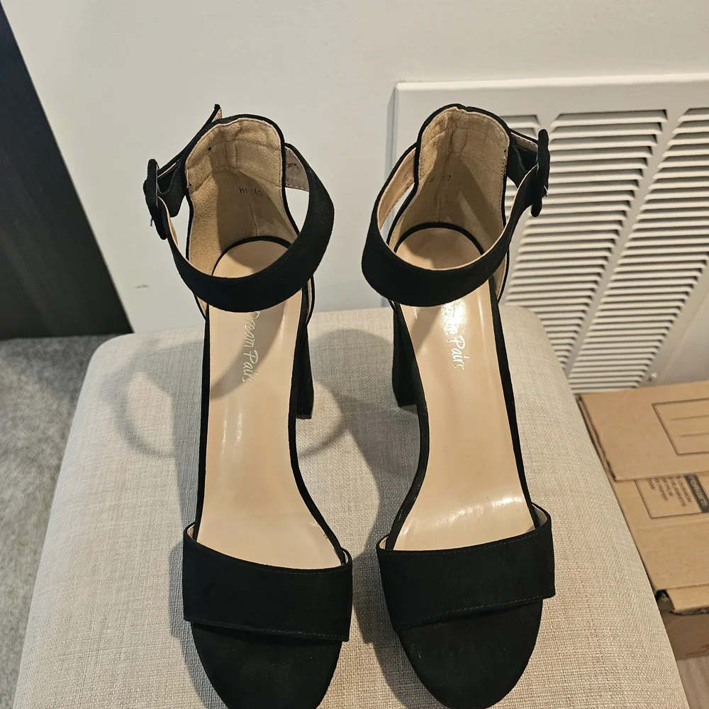 Dream Pairs Black Suede Platform Ankle-Strap Heels